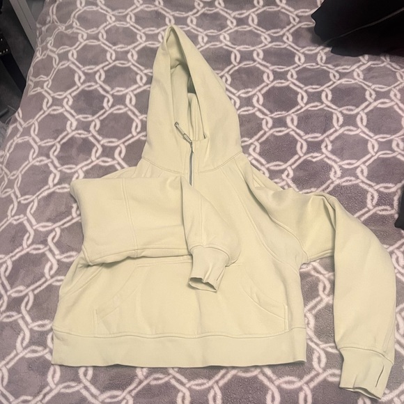 Lululemon Scuba Oversized Half-Zip Hoodie
Dewy XS/S - Picture 15 of 15